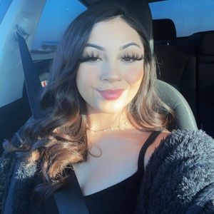 Meet your Posher, Jade